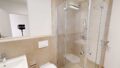 Modernes Badezimmer
